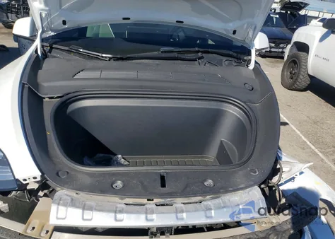 2021 Tesla Model Y z USA, uszkodzony, nr VIN 5YJYGDEE2MF294292